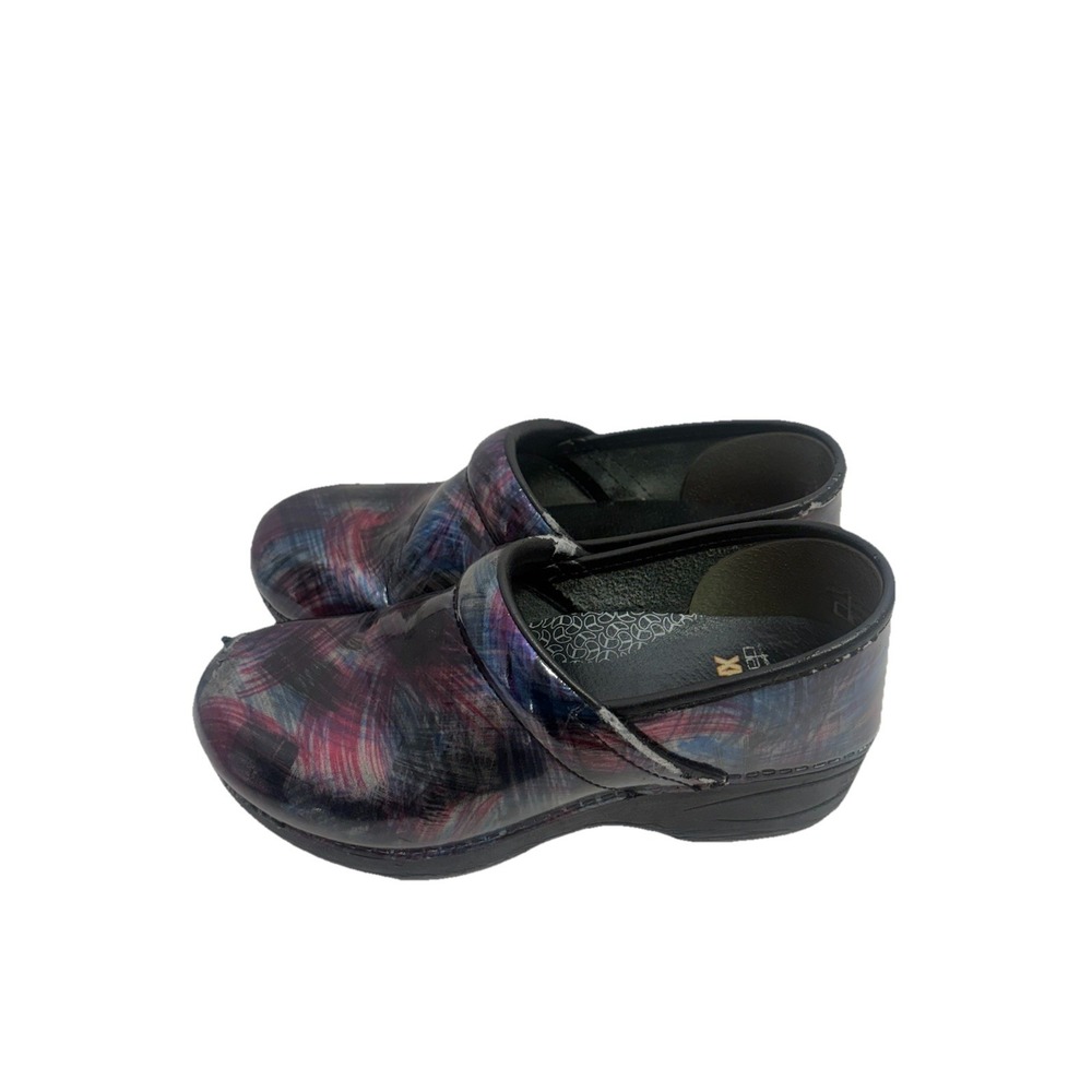 DANSKO XP 2.0 Patent Leather Women's Professional Clogs Size 38; 8 Geometric
